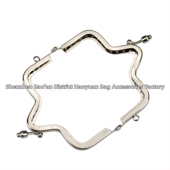 Príslušenstvo na batožinu - Materiál: železo - Kategória: Príslušenstvo na batožinu