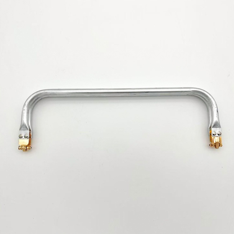 Aluminijski klip za torbe – Gold branda, aluminijski materijal, proljeće 2025., dodaci za torbe