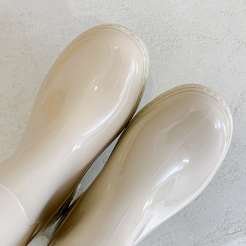 Женски PVC ботуши за дъжд - до средата на прасеца, плосък ток, удебелени, антиплъзгащи