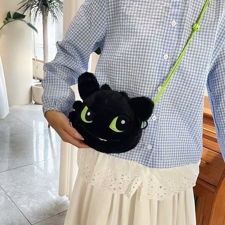 Plišana torbica za rame Toothless, crtani film How to Train Your Dragon, unisex, baršun materijal, anime uzorak, pamuk podstava