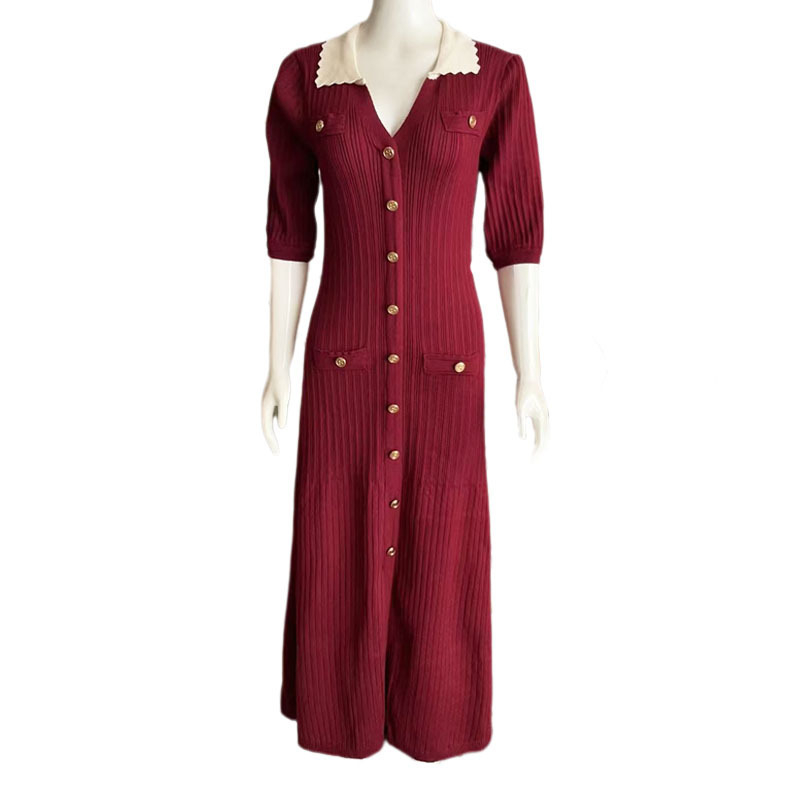 Poliészter anyagú ruha galléros, puff ujjú, A-vonalú szabás