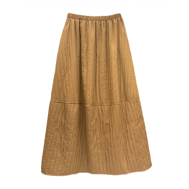 Duga suknja u stilu kišobrana, elastični pojas, prugasti uzorak, poliester-nijlon smjesa, književno-retro stil.