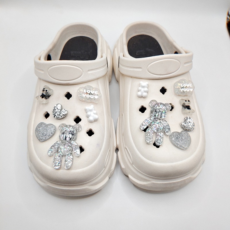 Dodaci za papuče s cvjetnim motivom – model Shoe flower, marka Other, pogodna za ljeto, proljeće i jesen