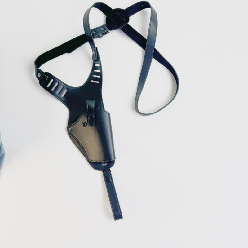 Valódi bőrből készült pisztolytáska kétrétegű marhabőrrel, egyvállas keresztpánttal, többféle pisztolytípushoz illeszkedik