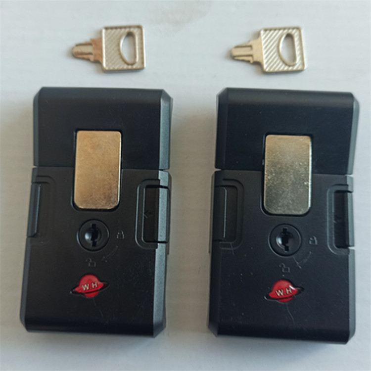 Αξεσουάρ αποσκευών - Πλαστικό - Φθινόπωρο 2020