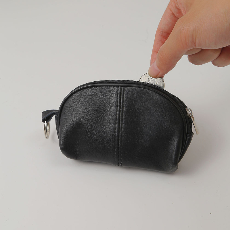Novčanik od ovčje kože - Unisex; svakodnevna uporaba (Materijal: ovčja koža; Podstava: ovčja koža; Spol: Unisex; Namjena: svakodnevna uporaba; Sezona: proljeće 2018)