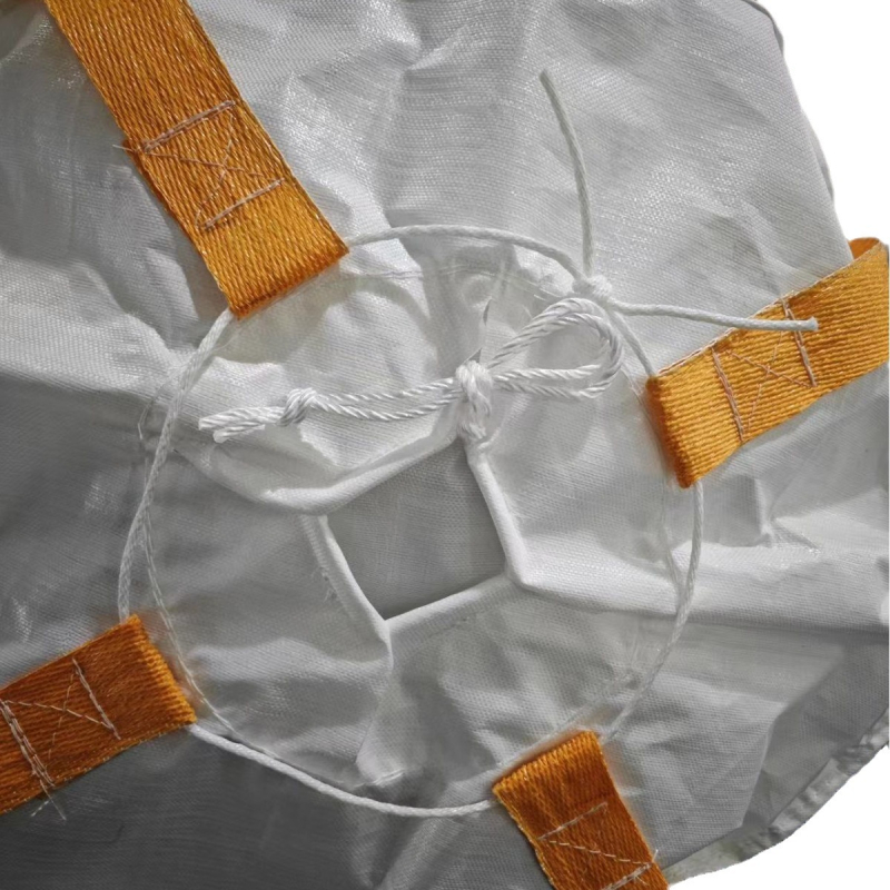 Kontejnerska vreća s četiri podizna prstena i unutarnjom aluminijskom folijom, tkanina za rasuti teret (nosivi materijali: plastika, cement, žitarice, minerali, kemijska industrija)