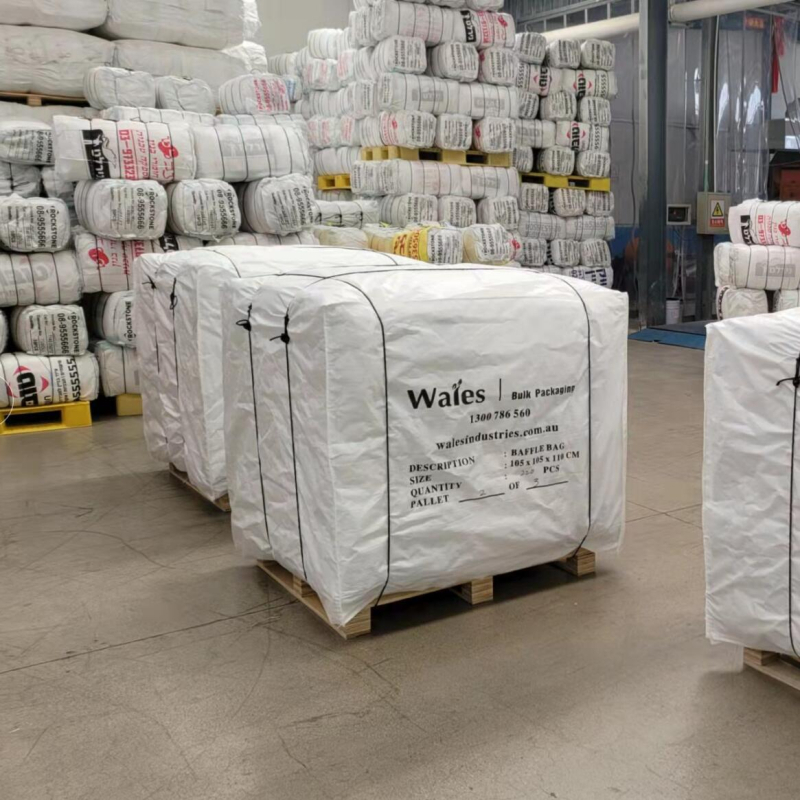 Kvadratna PP tkaninska vreća za kontejnere, nosivost 1500 kg, volumen 1 m³, otisak logotipa