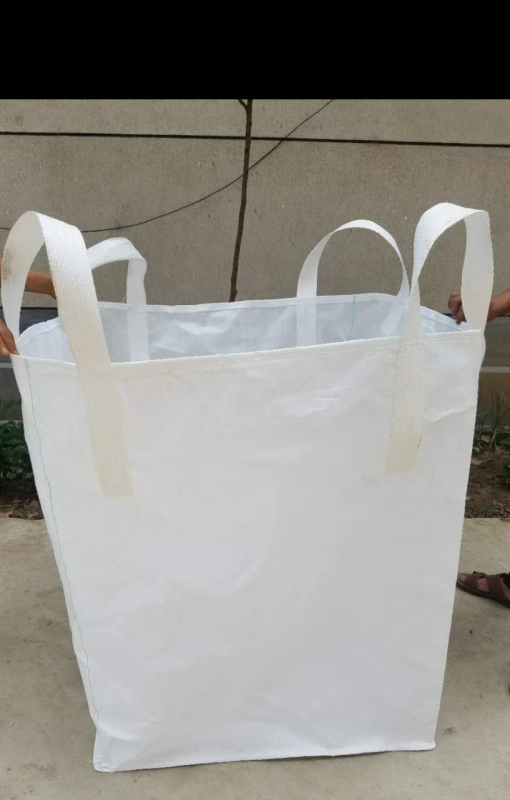 Ton bag, polipropilenska tkanina, nosivost 1000-1500 kg, kvadratni oblik, prilagođena obrada