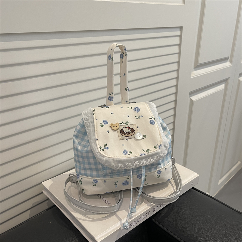 Gyerekeknek szóló hátizsák masnival és kockás csipkével, utcai stílus, poliészter bélés, kapucszerű nyitás, belső zseb