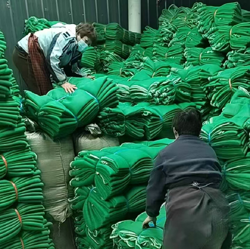 Plasă de protecție pentru schele în șantiere – anti-cădere, plasă densă, rezistentă la foc