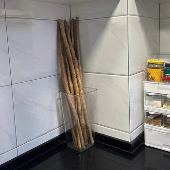 Višefunkcionalna prozirna kutija za skladištenje mladog luka, PET materijal, brend Living Together, tiskanje logotipa dostupno, kuhinjska upotreba, velik kapacitet