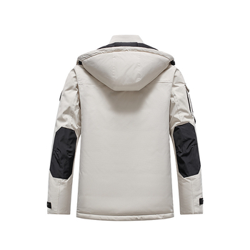 Palton cu glugă, croială lejeră, umplutură din mătase-pamut; exterior 100% poliester; căptușeală din nailon; fermoar frontal