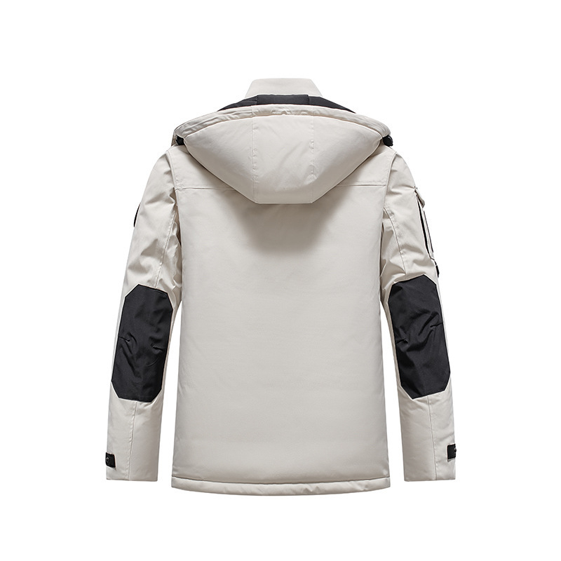 Palton cu glugă, croială lejeră, umplutură din mătase-pamut; exterior 100% poliester; căptușeală din nailon; fermoar frontal