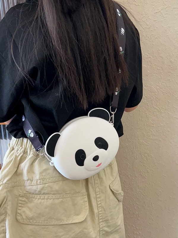 Dječja crossbody torba s Panda motivom — materijal: silikon; vodootporna; iznimno lagana; otporna na habanje; podstava: poliester