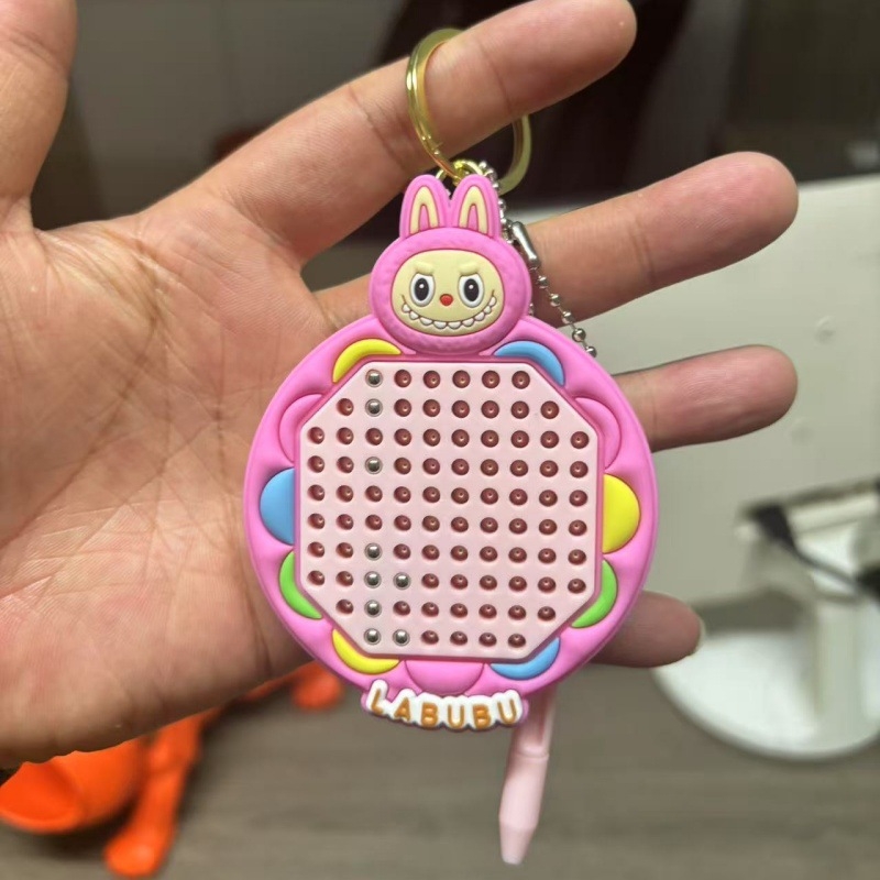 Okoshi μαγνητικός πίνακας ζωγραφικής με μεταλλικές μπίλιες, μπρελόκ, πλαστικό, χαριτωμένο στυλ