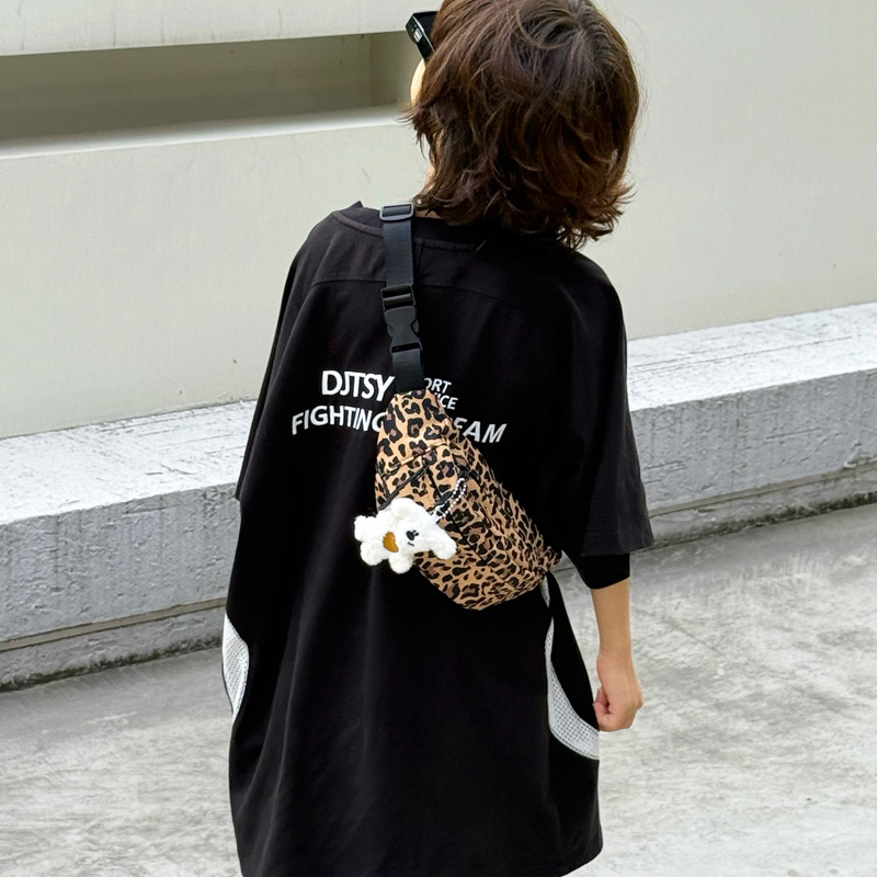 Gyerekeknek készült vászon keresztpántos táska leopard mintával, ultra könnyű, uniszex, 3 éves kortól