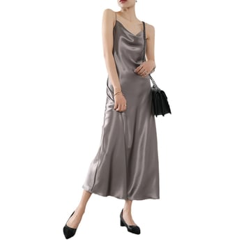 Ruha – A-vonalú szabású, magas derék, ujjatlan, pulóver-stílusú, hosszú ruha