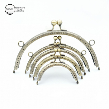 Pracka na batožinu — materiál: železo, značka Yakai, vzor: jednobarevný, kategória produktu: príslušenstvo k batožine