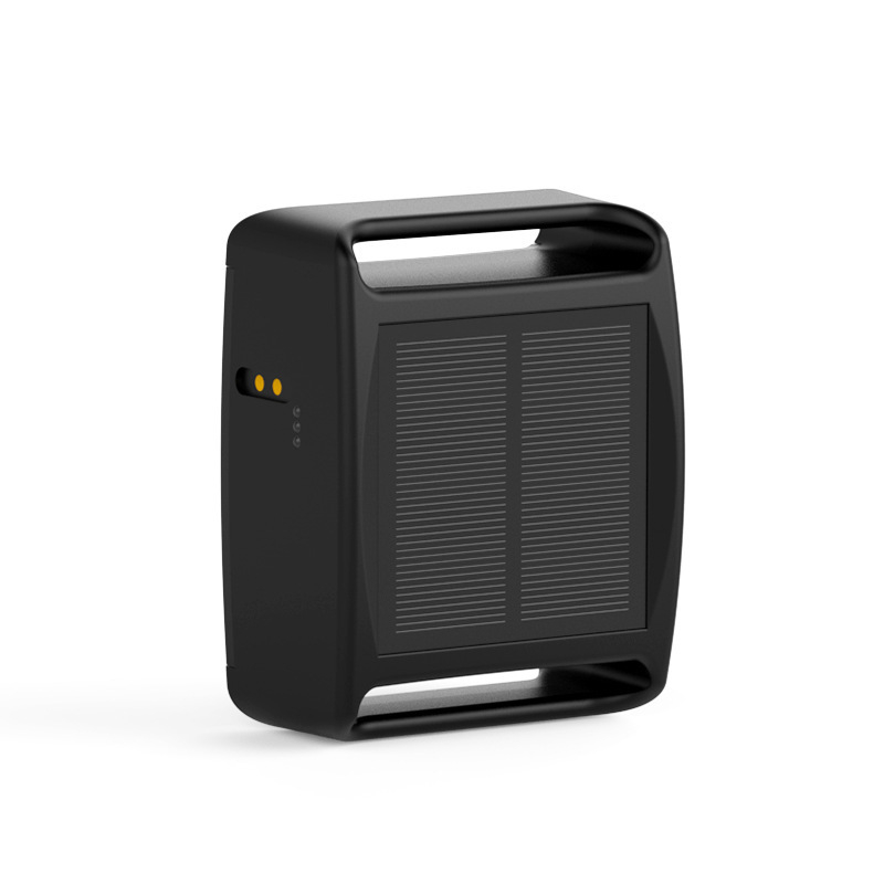 GPS tracker solar 4G pentru bovine și ovine – poziționare Beidou, precizie GPS de 5 m, impermeabil, autonomie baterie 30 de zile, încărcare solară magnetică