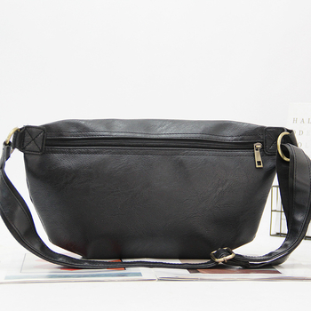 Férfi mellkas táska PU anyagból, kopásálló, poliészter bélés, utcai stílus