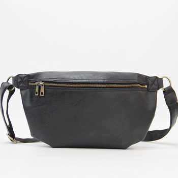 Férfi mellkas táska PU anyagból, kopásálló, poliészter bélés, utcai stílus