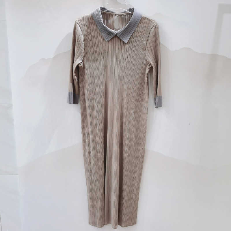 A-vonalú ruha, polo gallér, fél ujj, magas derék, poliészter