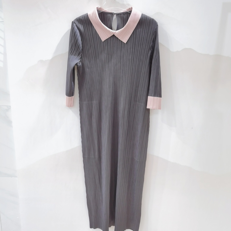 A-vonalú ruha, polo gallér, fél ujj, magas derék, poliészter