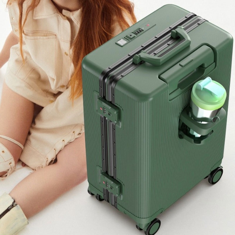 Valiză polikarbonat cu USB, deschidere frontală, încuietoare TSA și roți universale, 5 kg