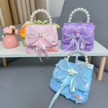 Crossbody torba s bisernom mašnicom, anime uzorak, PU materijal, bez podstave, za predškolke — slatka svakodnevna torbica