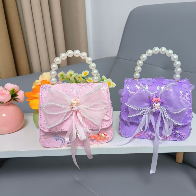 Crossbody torba s bisernom mašnicom, anime uzorak, PU materijal, bez podstave, za predškolke — slatka svakodnevna torbica