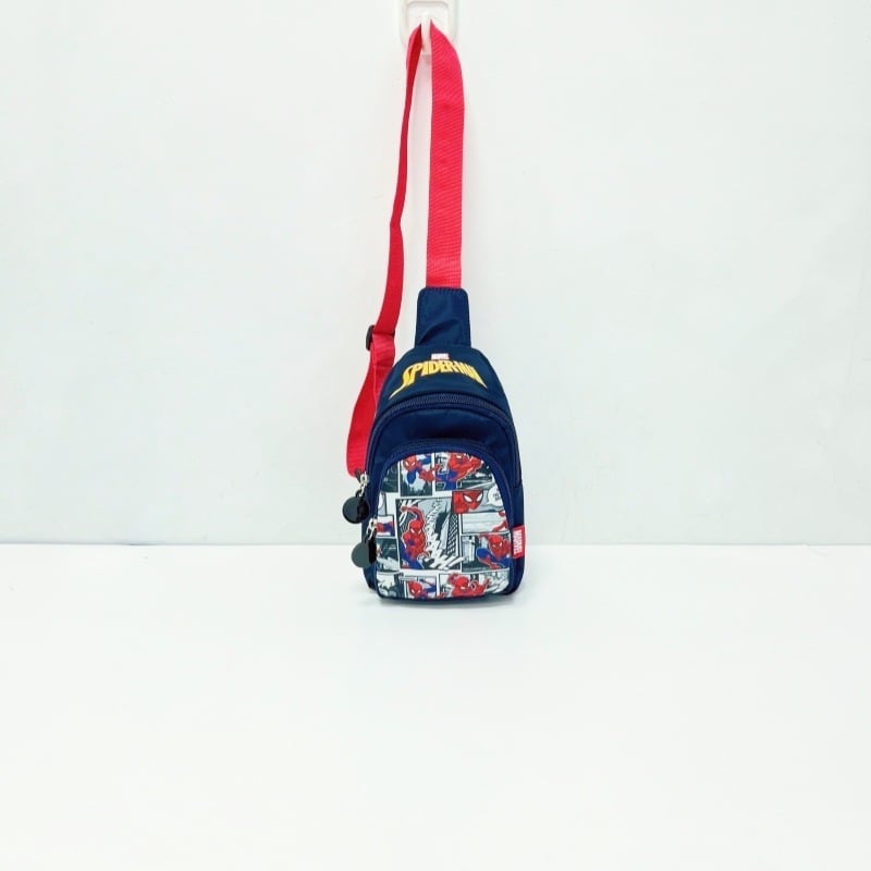 Детска чанта за кръст с карикатурен дизайн, оксфорд плат, цип за затваряне, вътрешен джоб за телефон и ламиниран джоб с цип