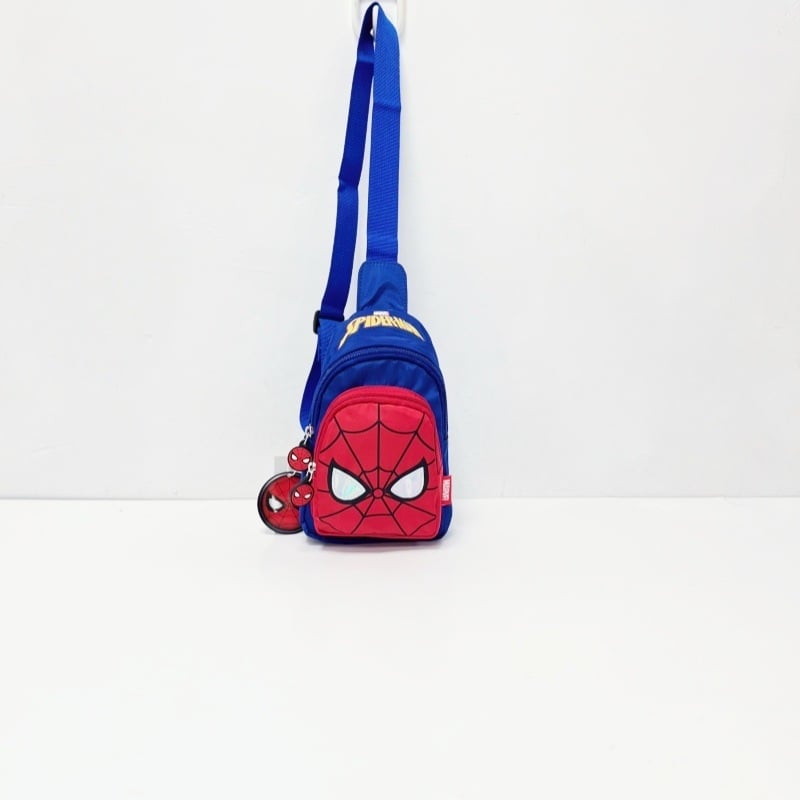 Детска чанта за кръст с карикатурен дизайн, оксфорд плат, цип за затваряне, вътрешен джоб за телефон и ламиниран джоб с цип