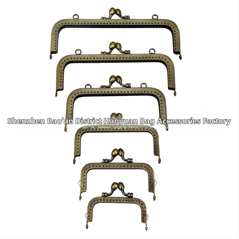 Železný rám na peňaženku so dvomi ušami, štvorcový vyvýšený vzor a boxový zámok