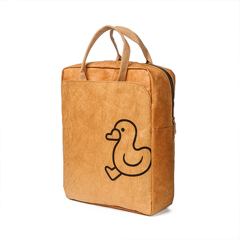 Ruksak od DuPont Kraft papira s crossbody remenom – vodootporan, lagan za putovanja i školu; Kapacitet 20–35L; Materijal: DuPont; Ergonomski zakrivljeni stražnji panel; Podstava: poliester-bavovina
