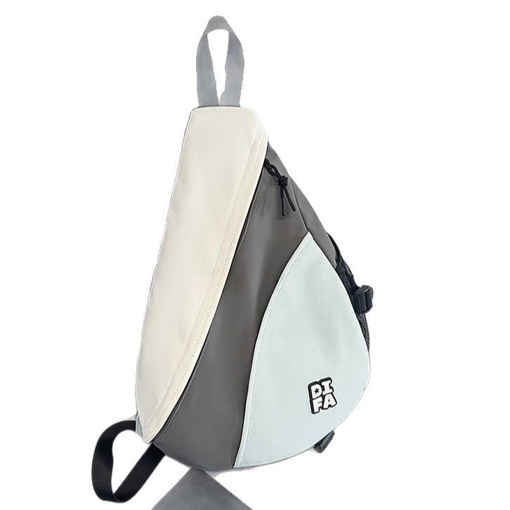 Muška crossbody torbica za prsa, lagana urbana sportska torba, patchwork uzorak, najlon materijal, podstava poliester