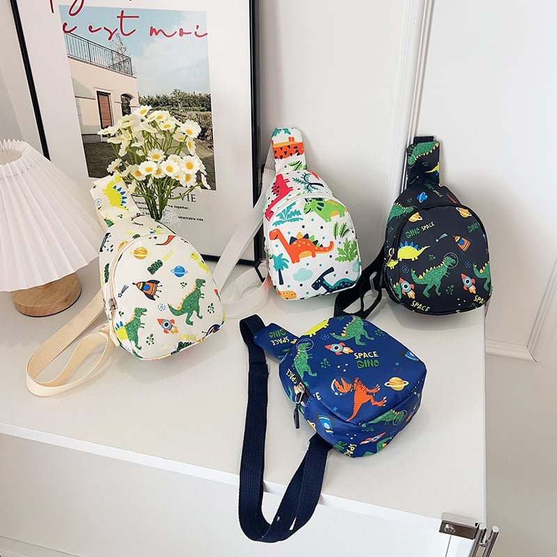 Dječja crossbody torba za vrtić s motivom dinosaura, najlon materijal, unisex, ultra lagana, proljeće 2025