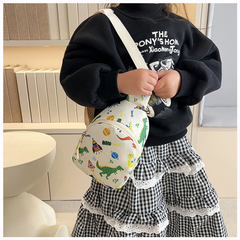 Dječja crossbody torba za vrtić s motivom dinosaura, najlon materijal, unisex, ultra lagana, proljeće 2025
