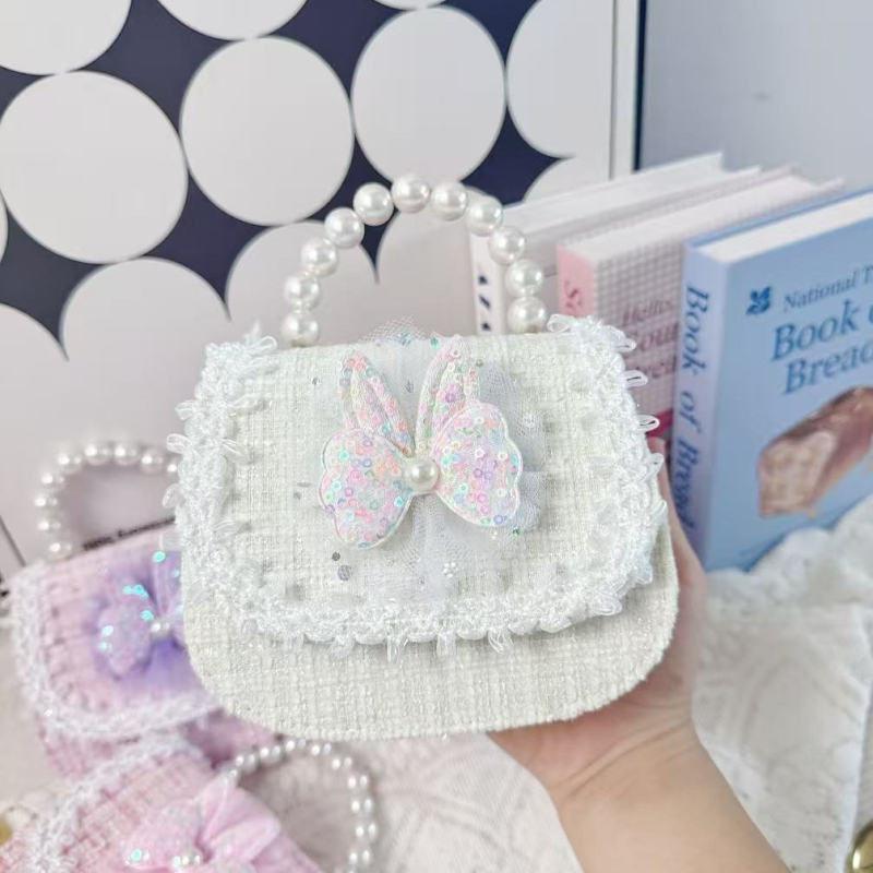 Dječja kvadratna torbica crossbody s patchom zeca i perl rubom; Materijal: poliester; Podstava: poliester; Uzorak: Životinje