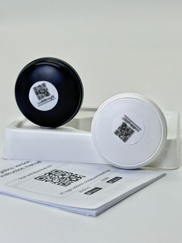 Εντοπιστής με ενσωματωμένο ισχυρό μαγνήτη για αυτοκίνητα, ποδήλατα και πολύτιμα αντικείμενα – anti‑loss, AirTag‑τύπου, GPS ακρίβεια 10 μ, διάρκεια μπαταρίας 365 ημερών, αδιάβροχο καθημερινά, μοντέλο C1, Bluetooth