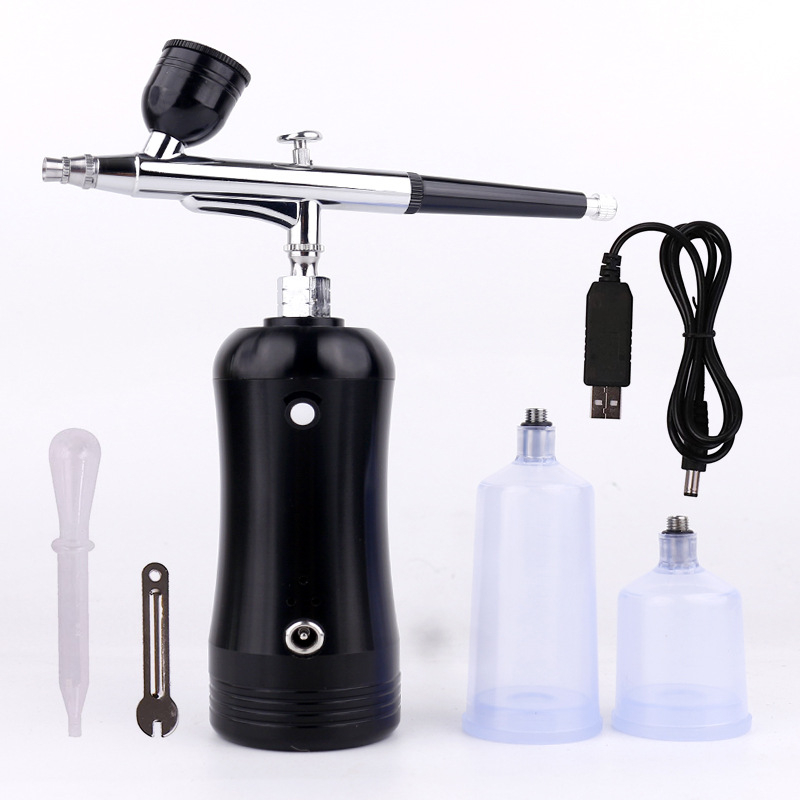 Kit de pulverizare electric, pix spray cu pompă de aer, reîncărcabil, construcție cupru-aluminiu, model XY01-131 (Presiune maximă 18; Debit jet 7.5; Distanță optimă de pulverizare 50; Lățime jet 10; Greutate 0.7)