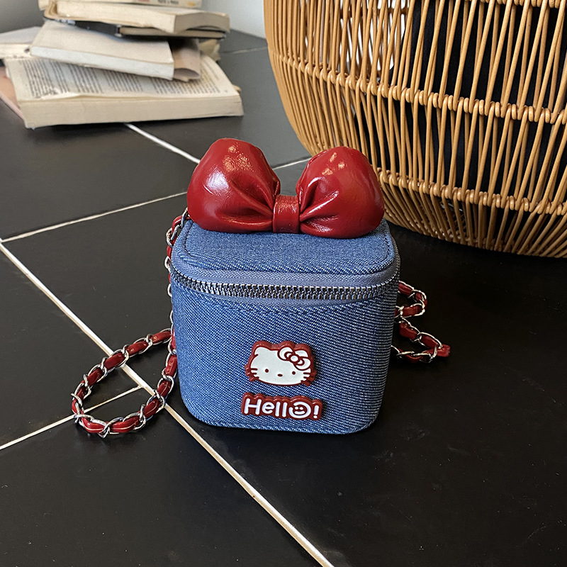 Dječja crossbody torbica za djevojčice s crtić mačaka uzorkom, PU materijal, vodootporna, ultra lagana, kompaktan dizajn za pohranu