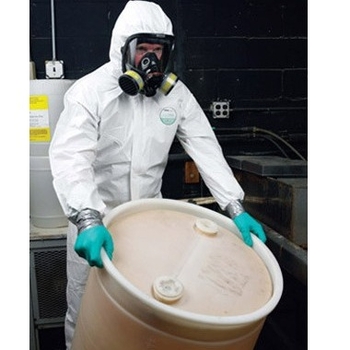 Rickland kapuljačasti jednokratni zaštitni kombinezon, otporan na prašinu i rasprskavanje tekućine