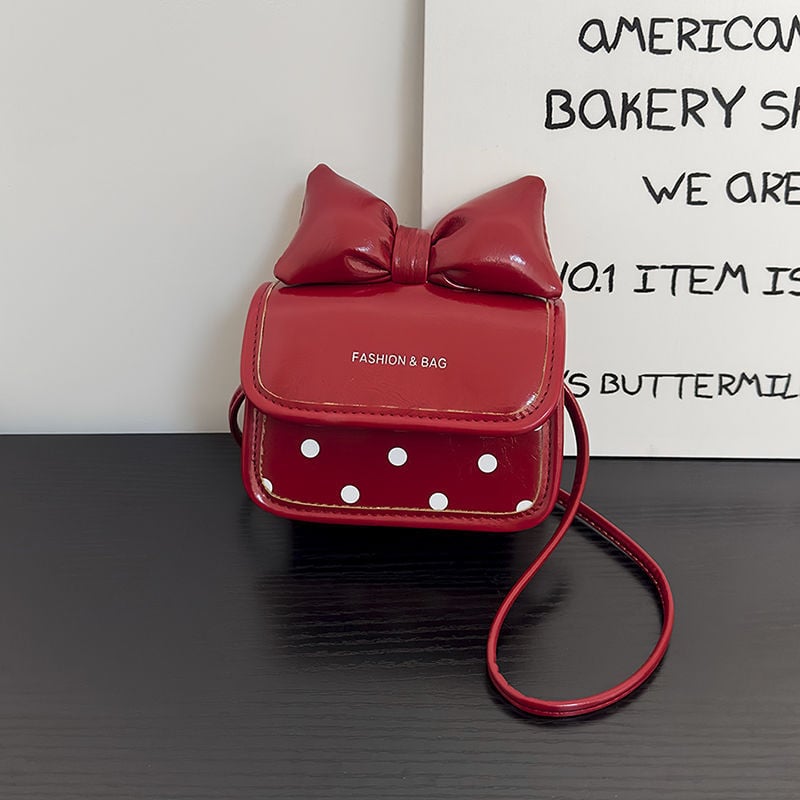 Crossbody torba s mašnicom, kvadratnog oblika, poliester vanjski dio, PU podstava, casual stil, otvor s poklopcem, proljeće 2025 izdanje