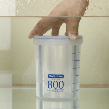 Κύκλιος πλαστικός κάδος αποθήκευσης τροφίμων με περιστρεφόμενο καπάκι, χωρητικότητας 800–1000 ml, συμβατός με φούρνο μικροκυμάτων