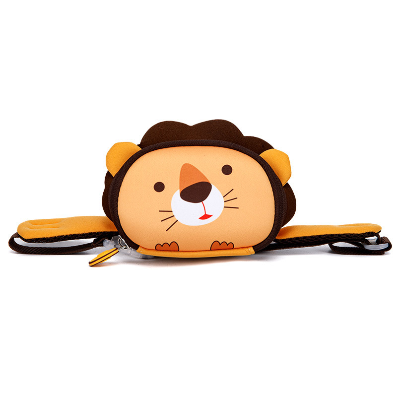 Almost a Bear dječja pojasna/crossbody torba s anime uzorkom, unisex, 1 remen, dišuća, materijal: diving cloth, podstava: poliester, proljeće 2023