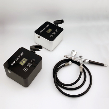 Mali električni četverokutni sprej za njegu noktiju s gradijentnom bojom i model za tetovažu — konstrukcija od aluminija/PMMA/ABS, maksimalni izlazni tlak 25, optimalna udaljenost raspršivanja 50, širina struje 0–100, kompatibilan kapacitet 5cc/7cc/20cc/40