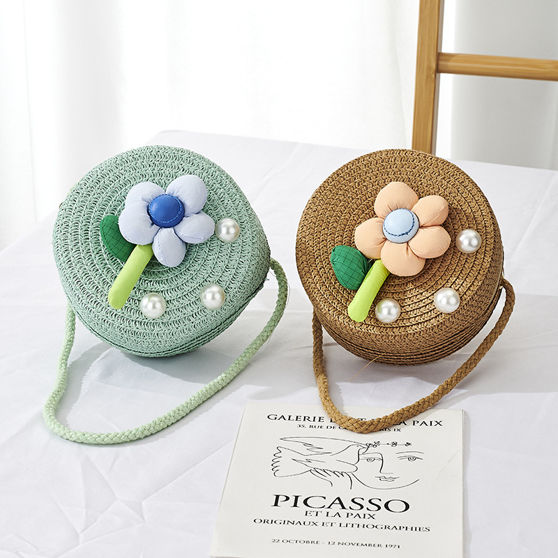 Dječja okrugla crossbody torbica od slame, prozračna i izuzetno lagana, slatkog stila, za učenike osnovne škole