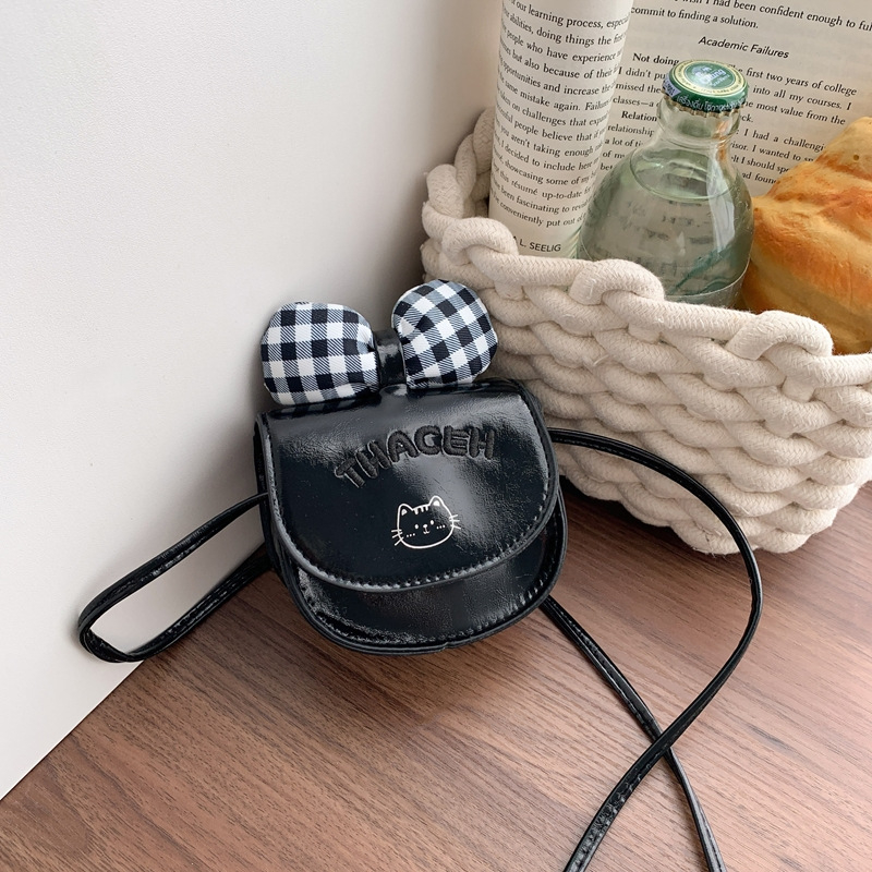 Dječja crossbody torbica • PU materijal • Ultra lagana • Za predškolsku dob • Anime crtani uzorak