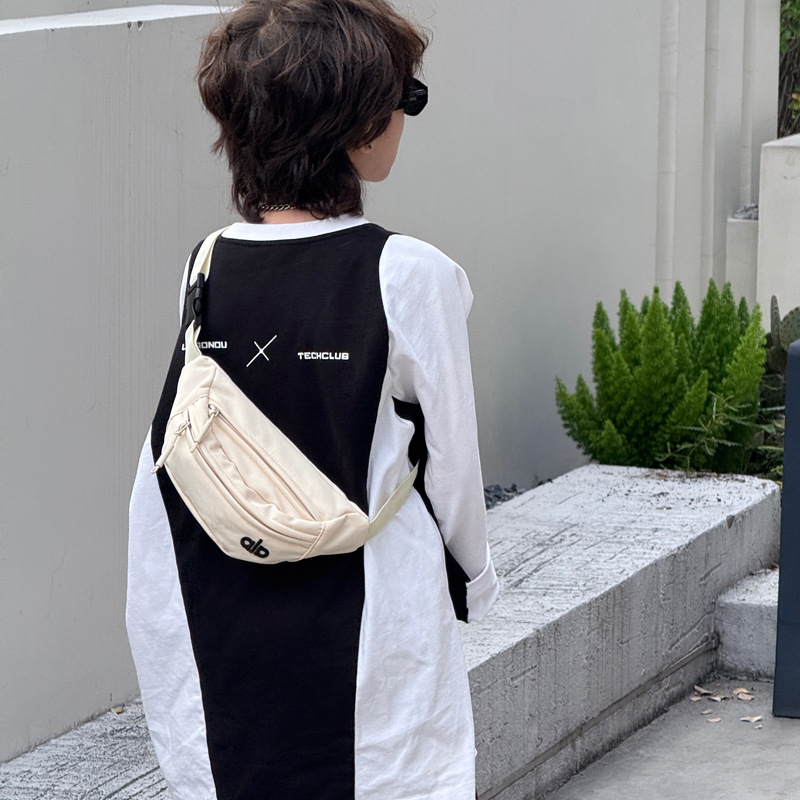 Dječja crossbody torba – lagana najlonska torba, velika kapaciteta, gradski stil, podstava od poliestera, unisex